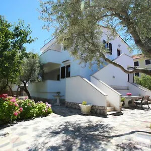  Apartman Marina